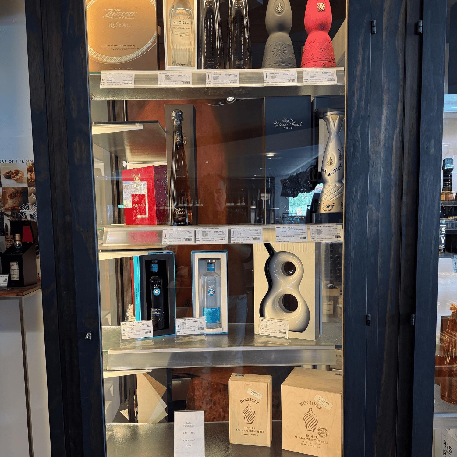 Store7