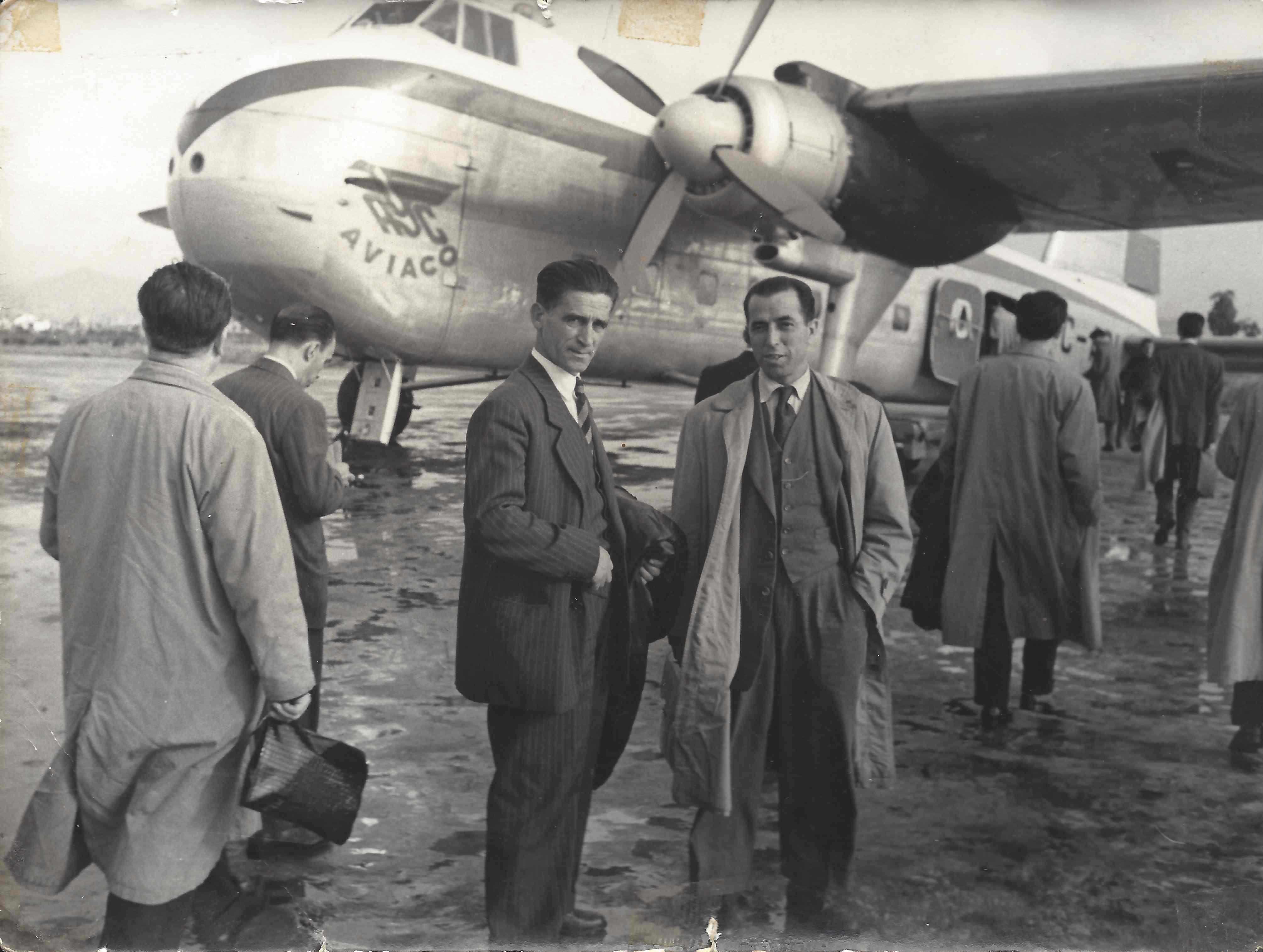 10891_Juan-Langa-Langa.-Viaje-de-negocios