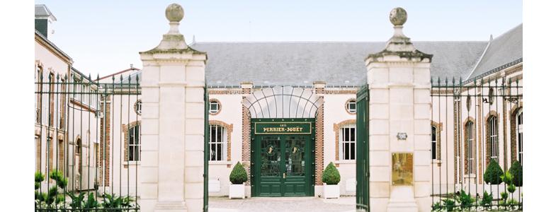 9175_banner_perrier_jouet