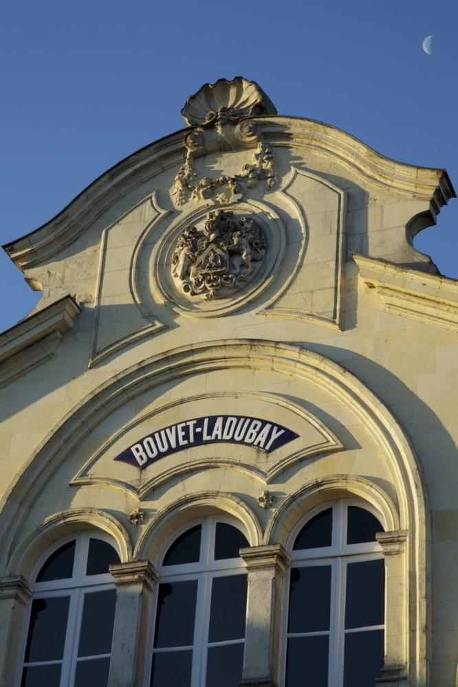 8825_Bouvet_Ladubay_Geb_ude_by_Sophie_Boursier.org