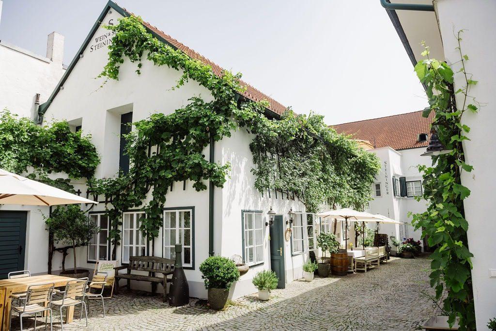 16616_Innenhofc-LWmedia-Leonardo-Ramirez