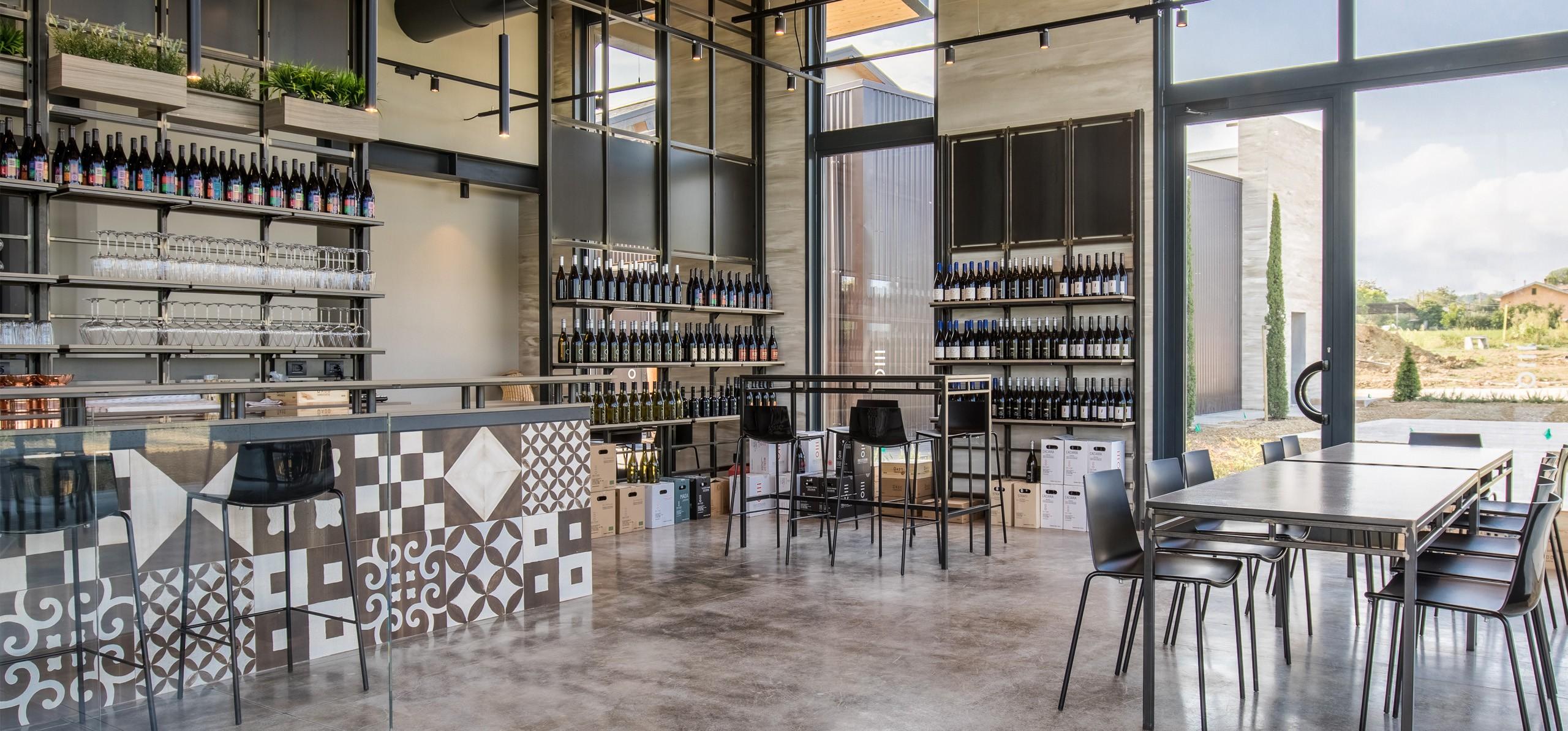 9307_enioottaviani_vini_cantina_03